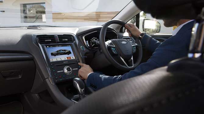 Ford Mondeo Hybrid